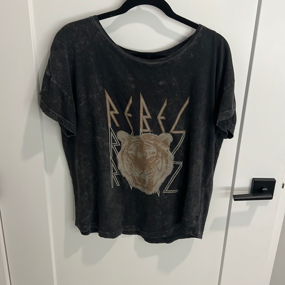 ‘Rebel’ Graphic Tee